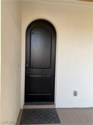 Photo #4: 2443124 Listing 