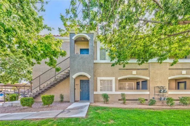 MLS: 2443126 Condo For Sale