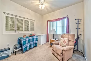 Photo #3: 2443126 Listing