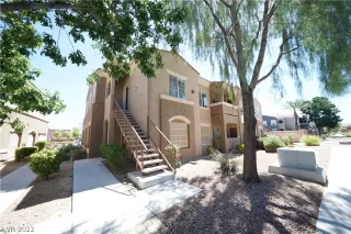 Photo #1: 2443133 Listing 