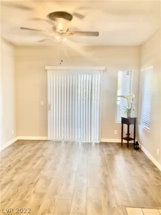 Photo #4: 2443164 Listing