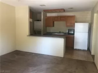 Photo #1: 2443176 Listing 