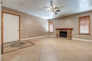 Photo #1: 2443204 Listing 