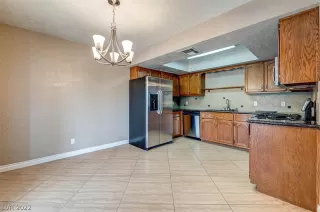 Photo #3: 2443204 Listing 