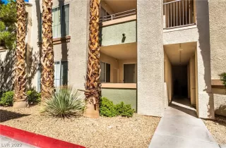 Photo #2: 2443218 Listing 