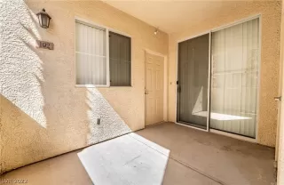 Photo #3: 2443218 Listing 