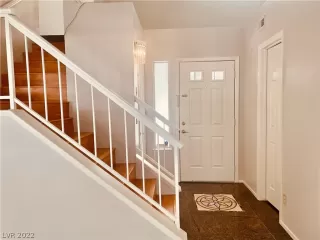 Photo #2: 2443289 Listing 