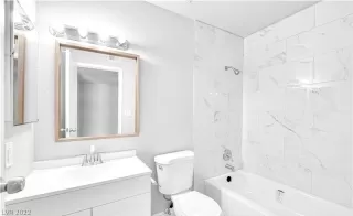 Photo #5: 2443298 Listing 