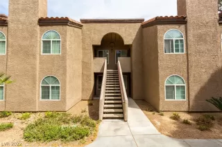 Photo #1: 2443313 Listing 