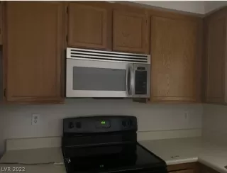 Photo #6: 2443365 Listing 