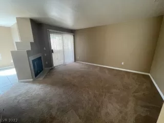 Photo #5: 2443427 Listing 