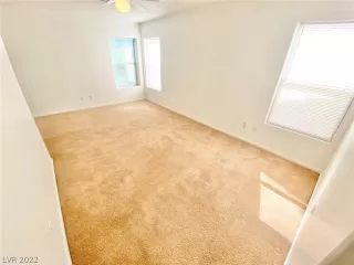 Photo #3: 2443497 Listing