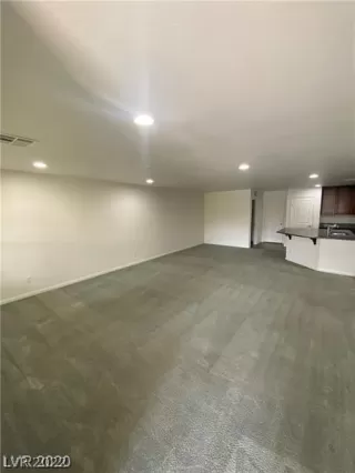 Photo #4: 2443500 Listing 