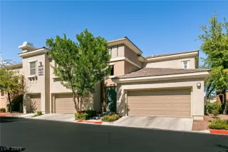 Photo #2: 2443573 Listing 