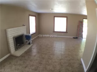 Photo #2: 2443576 Listing