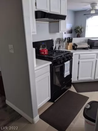 Photo #6: 2443677 Listing