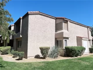 Photo #1: 2443698 Listing 