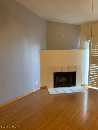 Photo #2: 2443739 Listing 