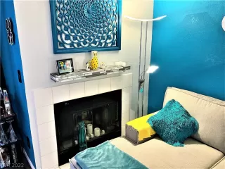 Photo #6: 2443755 Listing