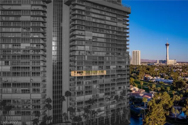 MLS: 2443770 Condo For Sale