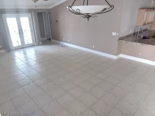 Photo #1: 2443771 Listing 