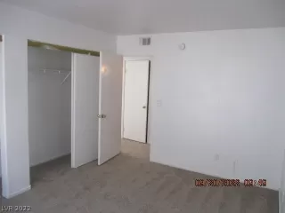 Photo #6: 2443781 Listing 