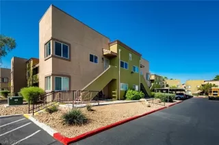 Photo #2: 2443836 Listing 