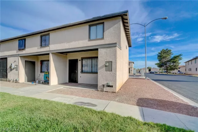 MLS: 2443939 Condo For Sale