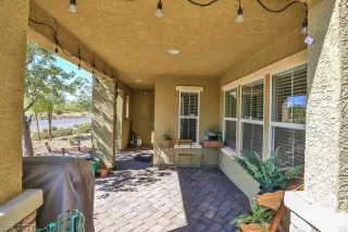 Photo #5: 2443975 Listing