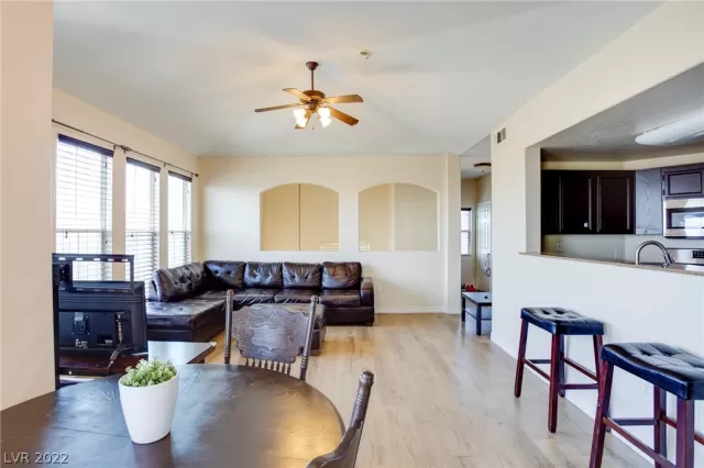 MLS: 2444117 Condo For Sale