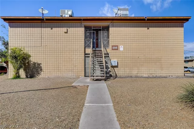 MLS: 2444133 Condo For Sale