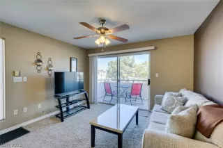 Photo #3: 2444137 Listing