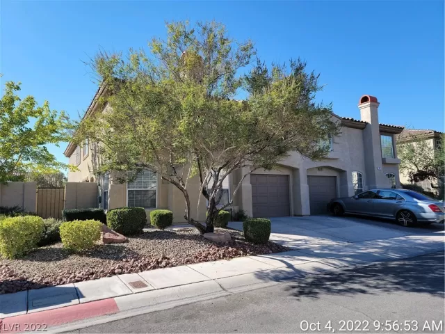 MLS: 2444140 Condo For Sale