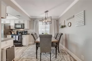 Photo #6: 2444160 Listing