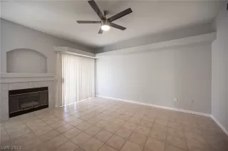 Photo #6: 2444183 Listing