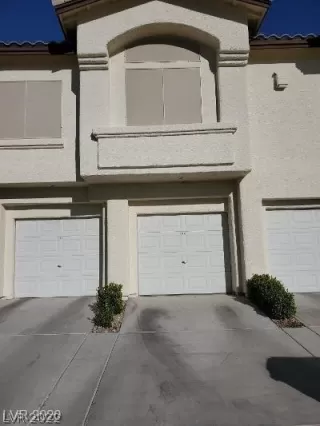 Photo #2: 2444189 Listing 