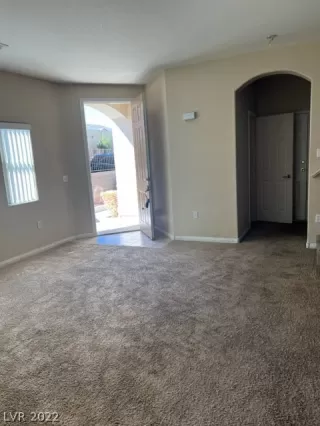 Photo #4: 2444199 Listing 