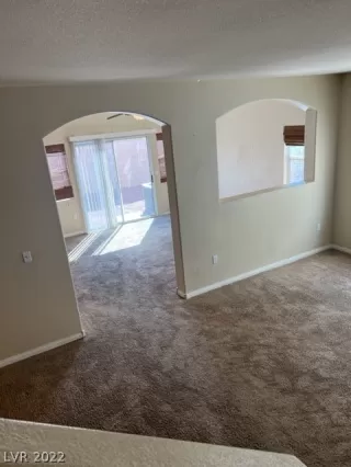 Photo #6: 2444199 Listing 