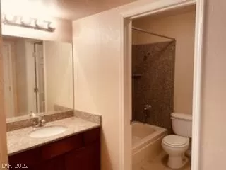 Photo #6: 2444219 Listing 