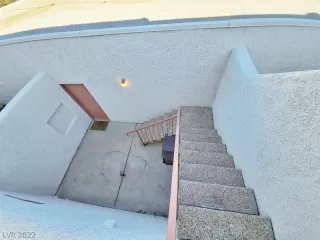 Photo #2: 2444230 Listing 