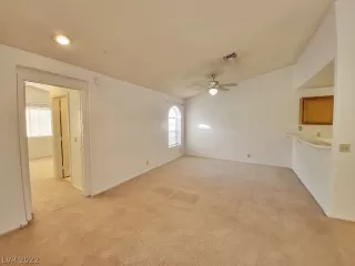 Photo #5: 2444230 Listing 