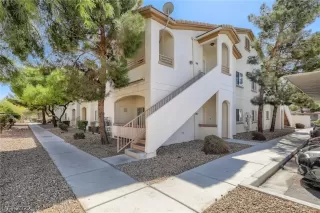 Photo #1: 2444240 Listing