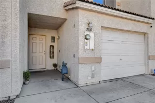 Photo #3: 2444297 Listing 