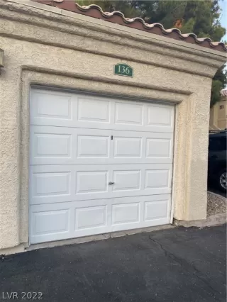 Photo #6: 2444352 Listing