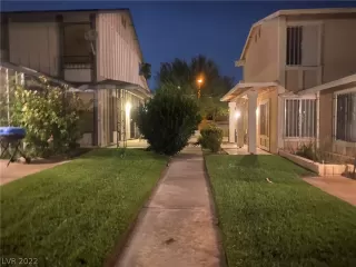 Photo #6: 2444382 Listing 