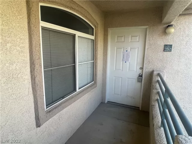 MLS: 2444410 Condo For Sale