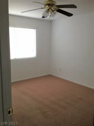 Photo #5: 2444424 Listing