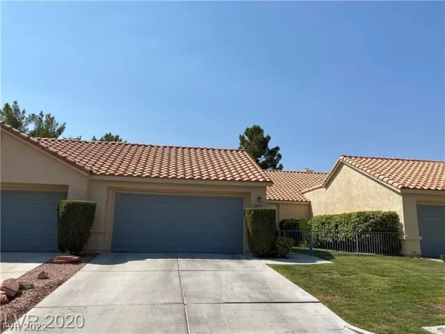 MLS: 2444441 Condo For Sale