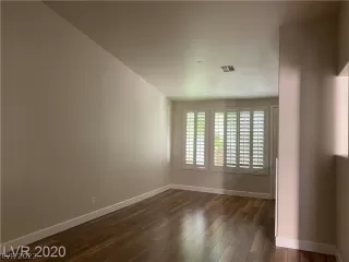 Photo #6: 2444441 Listing 