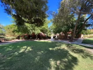 Photo #2: 2444460 Listing 